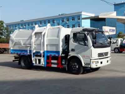 國五東風(fēng)6方壓縮式對接垃圾車(chē)