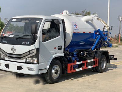 國六小多利卡 5方 吸污車(chē)