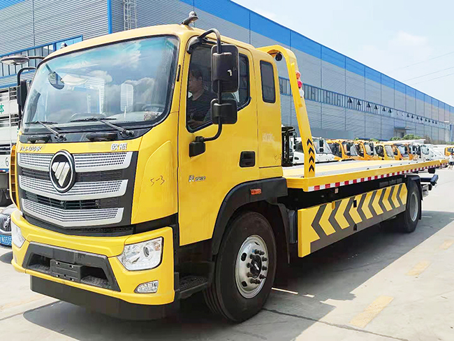 國六福田歐航一拖二清障車(chē)