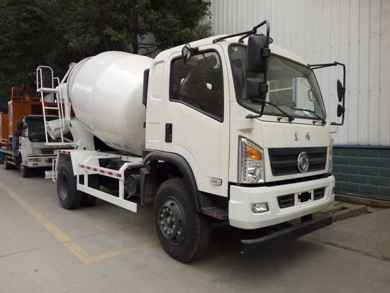 東風(fēng)混凝土攪拌運輸車(chē)6方7方