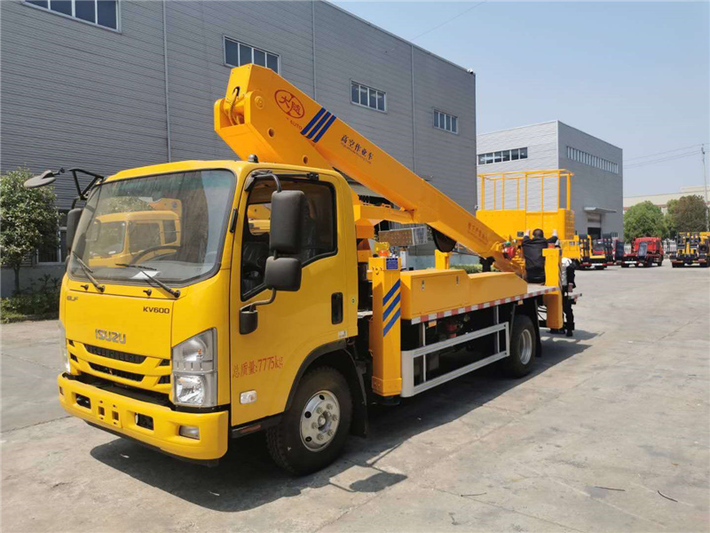 國六五十鈴23米高空作業(yè)車(chē)