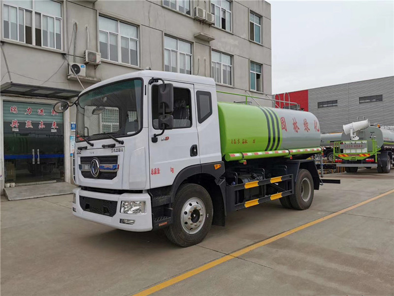 國六14方東風(fēng)D9灑水車(chē)